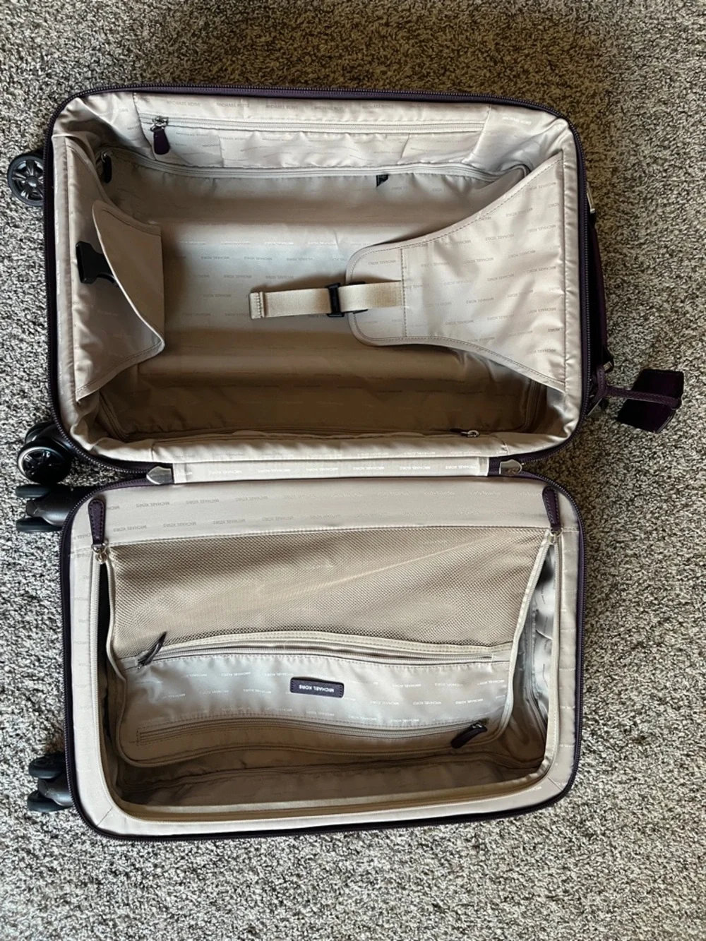 Michael Kors Carry on Suitcase - Picture 3 of 16
